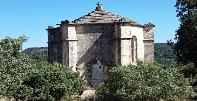 Visite de Saint-Restitut et de ses carrières Visite de Saint-Restitut et de ses carrières